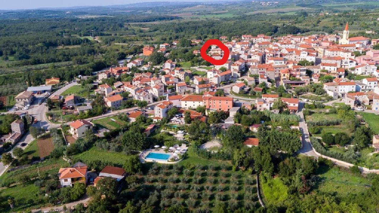 Aisha Apartamento Brtonigla Exterior foto
